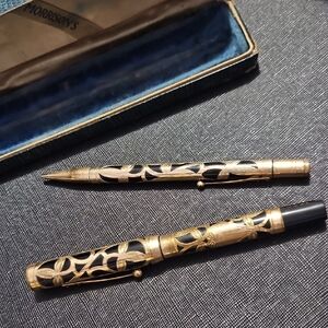 Vintage 1930 Morrison's Elegant 14K Gold Filigree Black Fountain Pen  Pencil Set